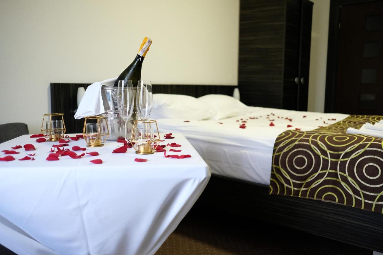 Hotel Sulbin Гарволін Екстер'єр фото